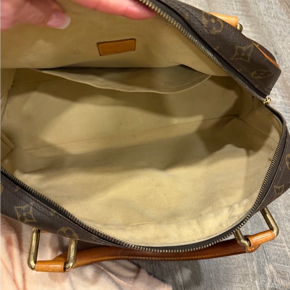 Louis Vuitton Brown and Tan Monogram Hudson Satchel - Picture 10 of 11